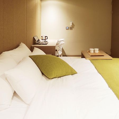 Hotel Vine Seongnam Bagian luar foto