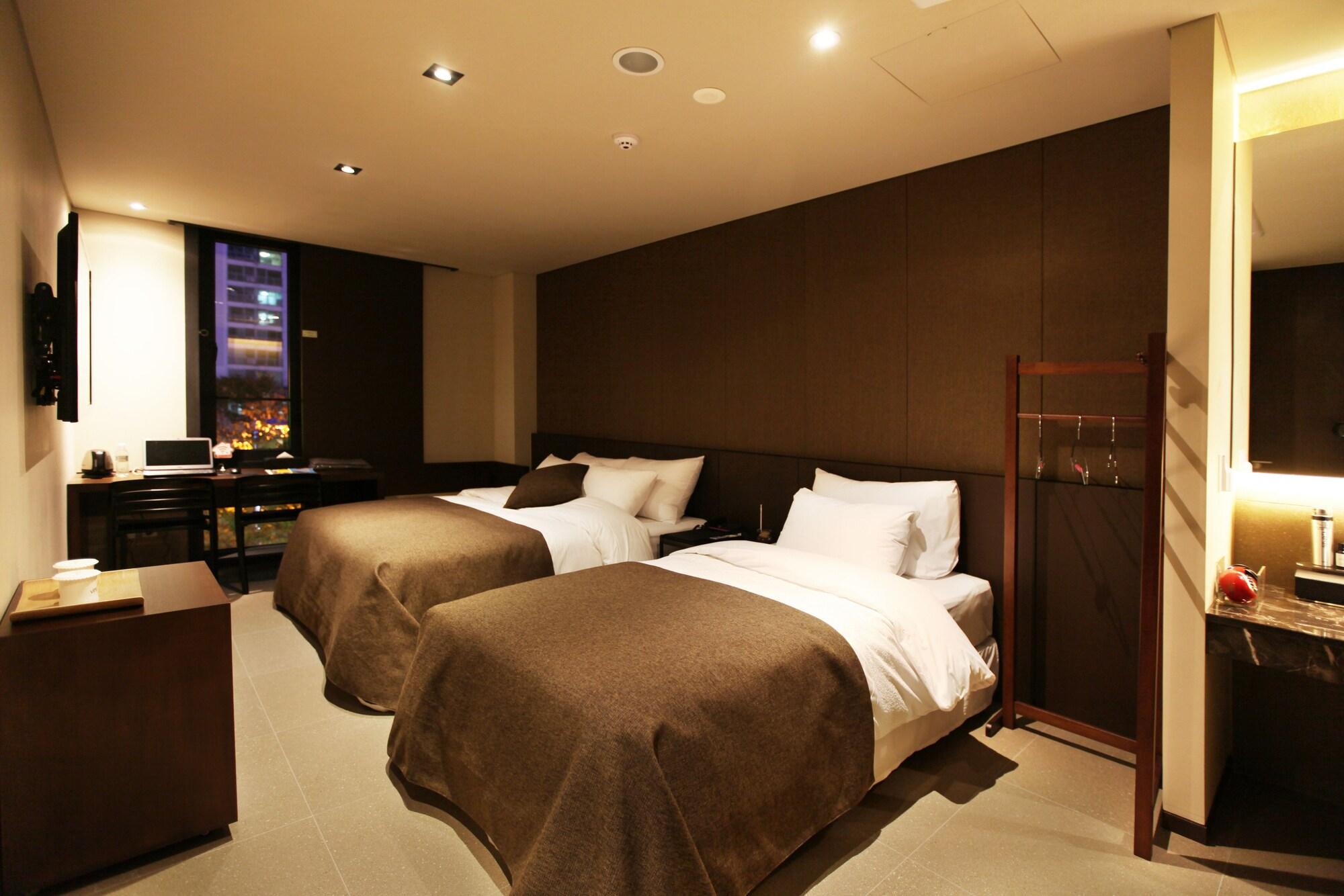 Hotel Vine Seongnam Bagian luar foto