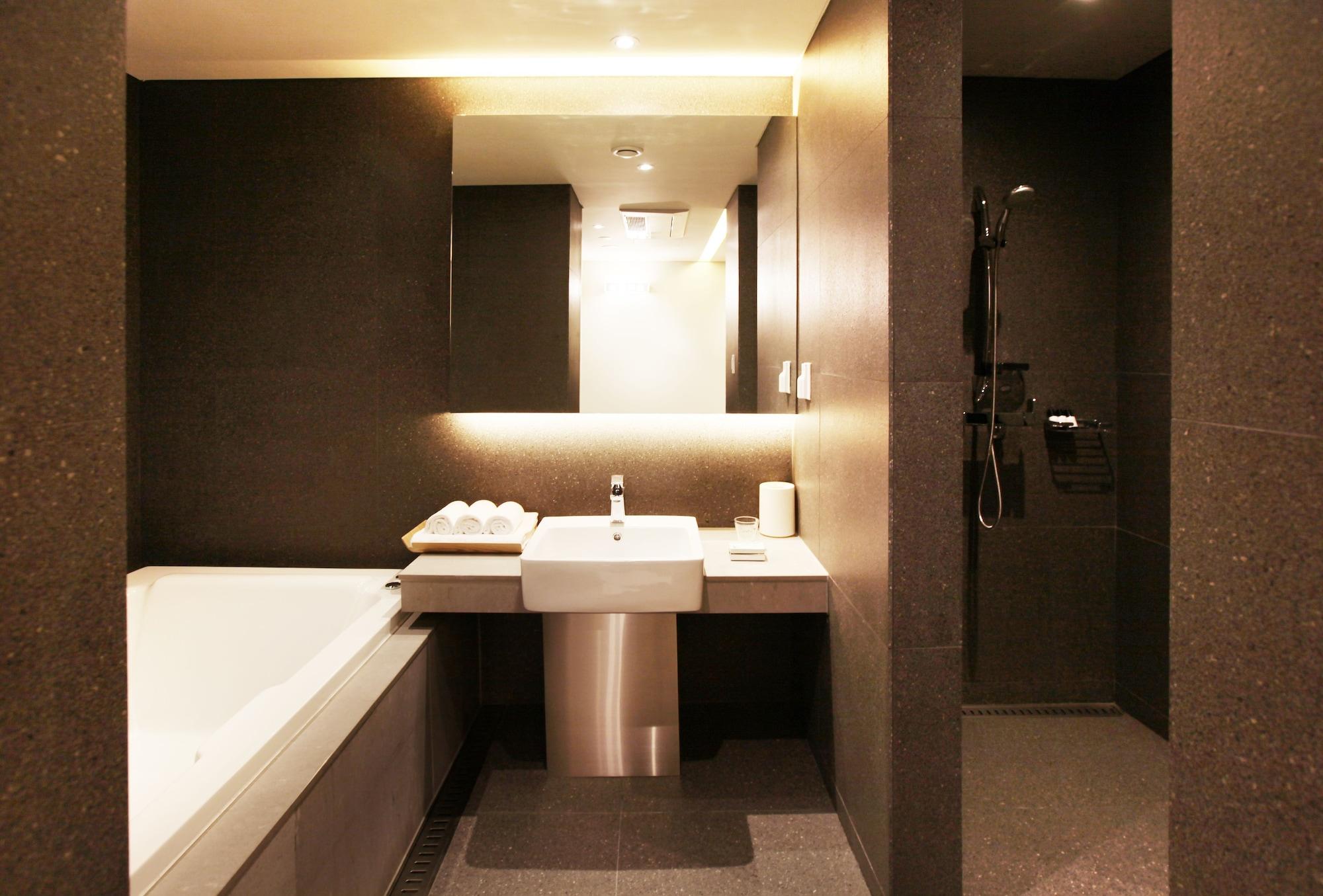 Hotel Vine Seongnam Bagian luar foto