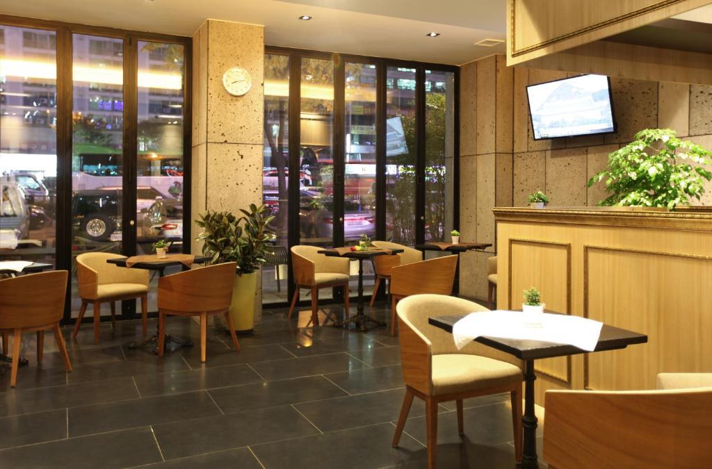 Hotel Vine Seongnam Bagian luar foto